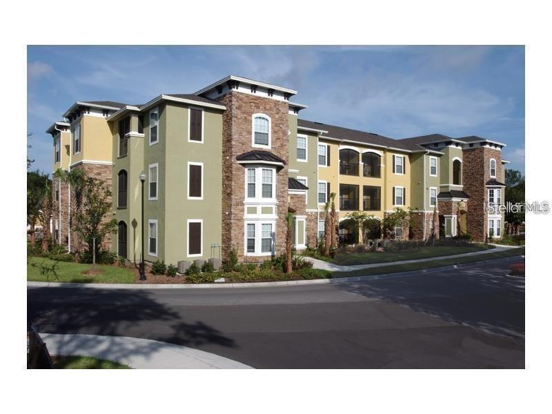 10201 Courtney Palms Blvd. #302, Tampa, FL 33619