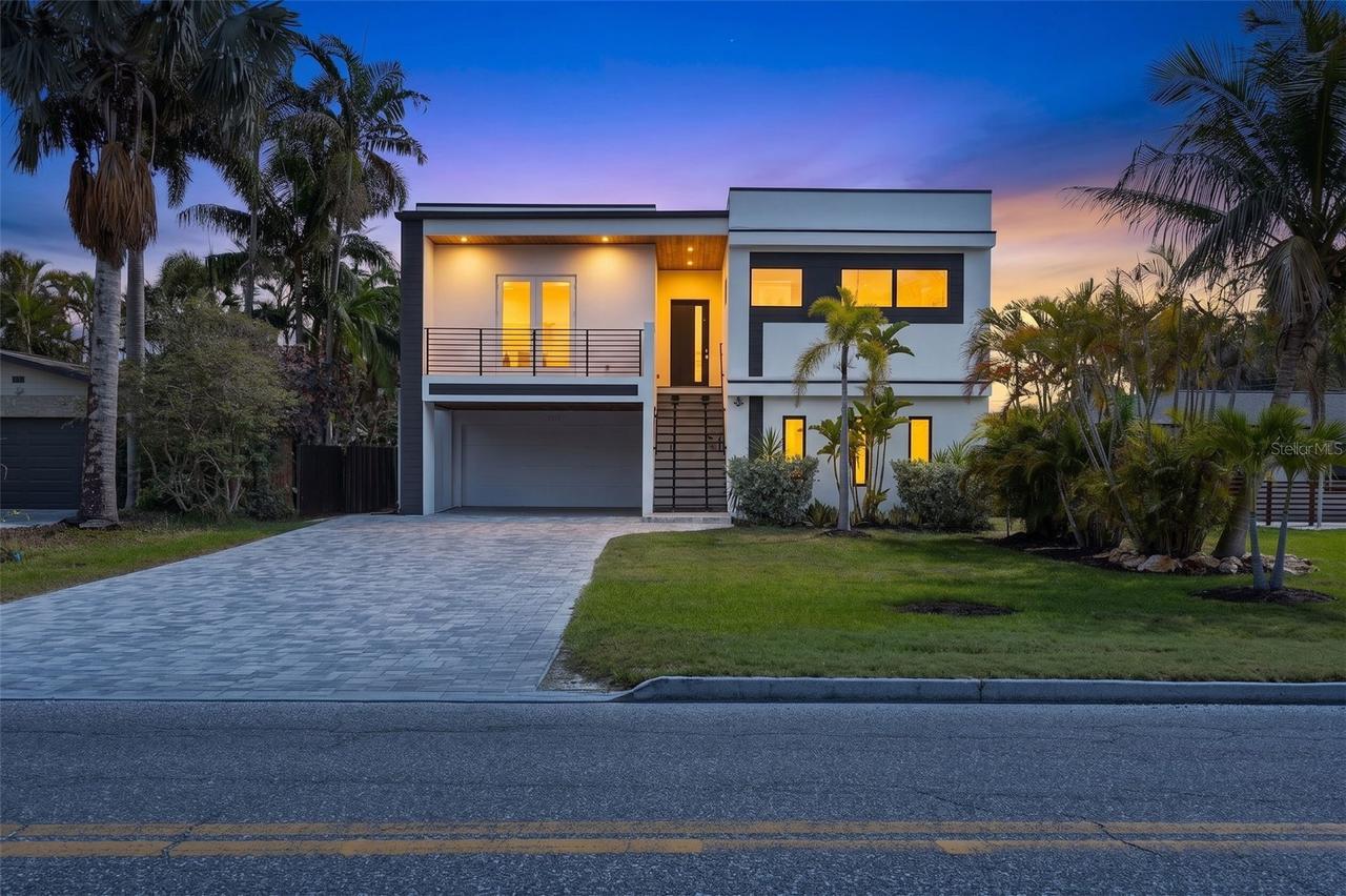 3835 Shore Acres Blvd., St Petersburg, FL 33703