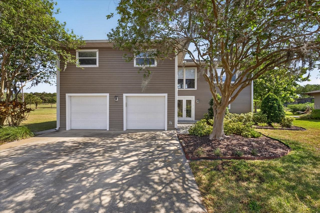1005 Beaver Dr., Tarpon Springs, FL 34689