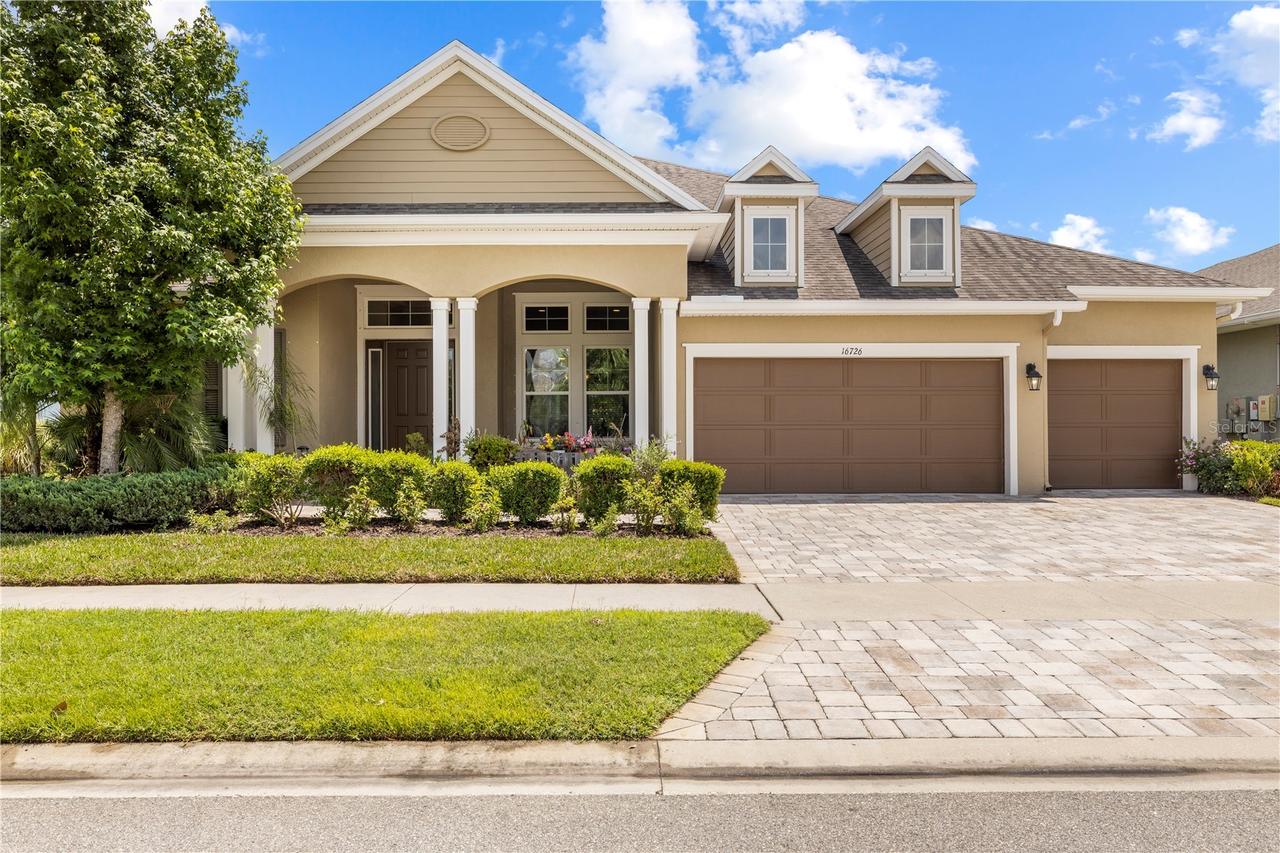 16726 Courtyard Loop, Land O Lakes, FL 34638
