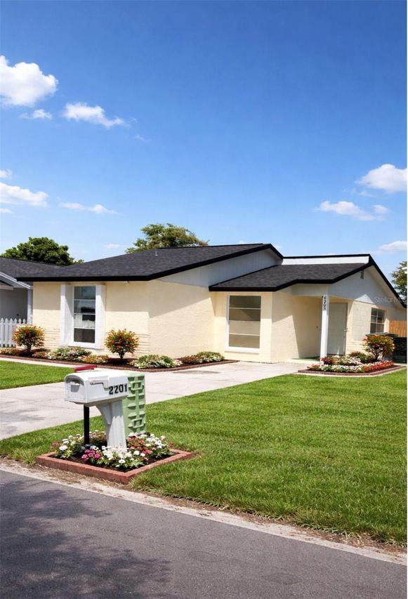 8203 Olivewood Pl., Tampa, FL 33615