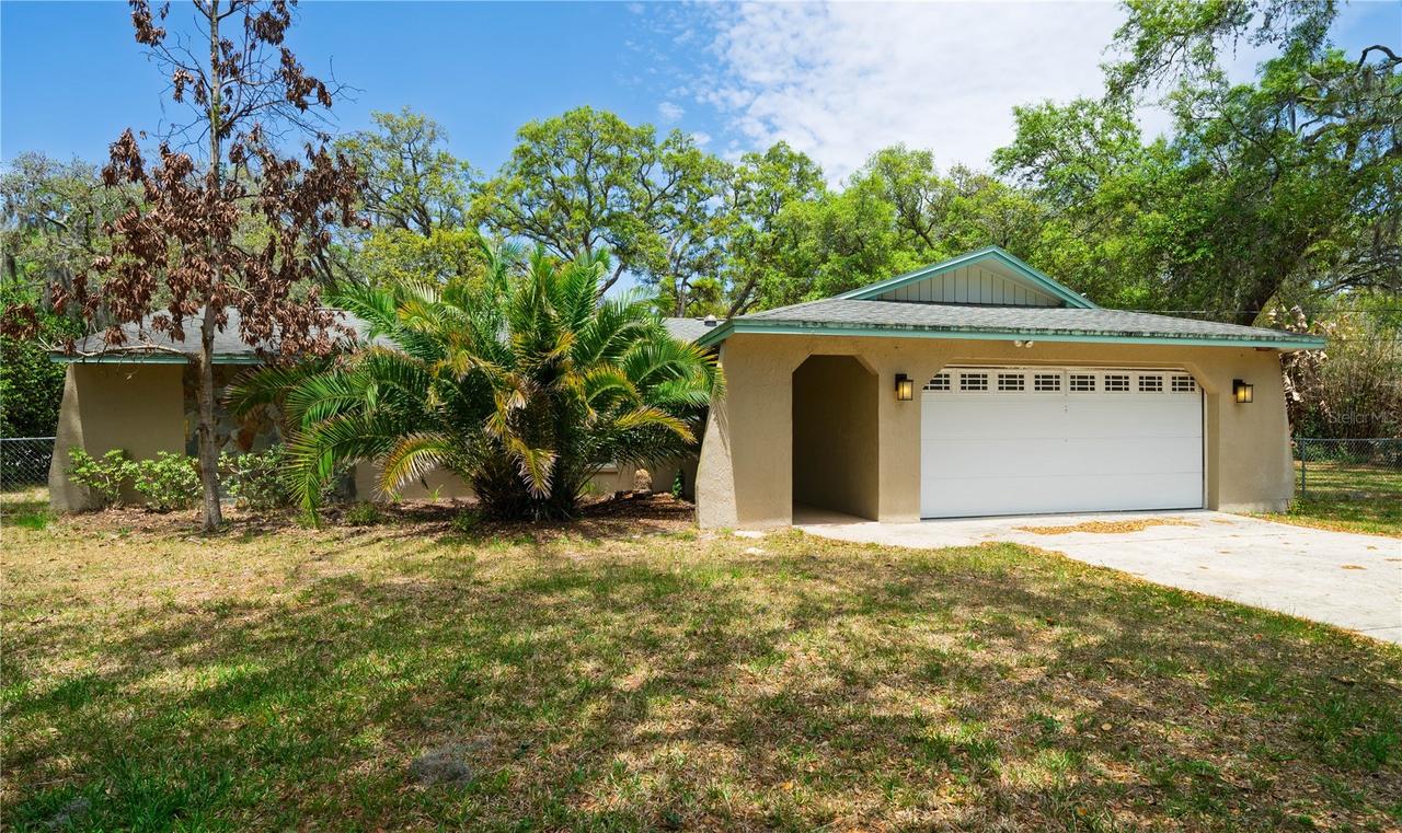 12615 Oak Tree Dr., Hudson, FL 34667