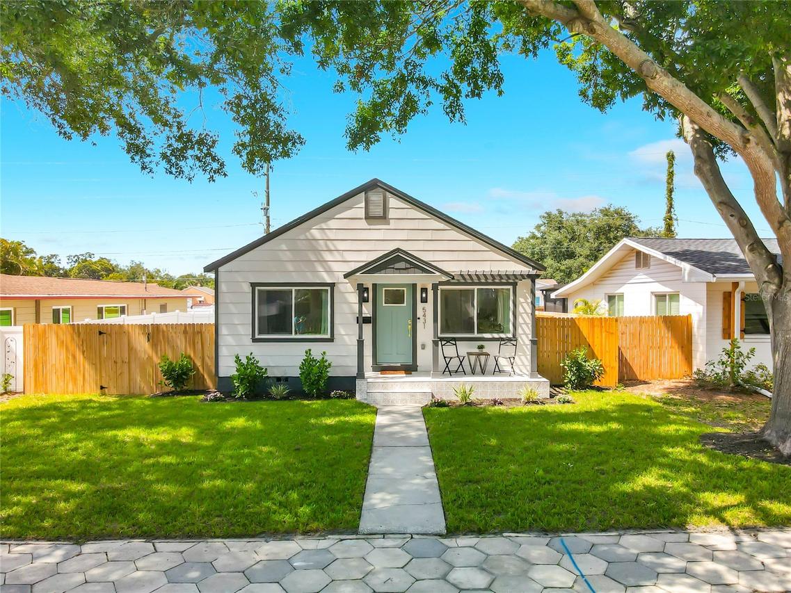 5431 Dartmouth Ave., St Petersburg, FL 33710