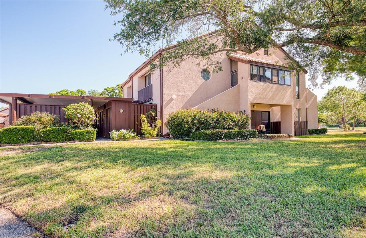 6305 Pelican Creek Crossing #D, St Petersburg, FL 33707