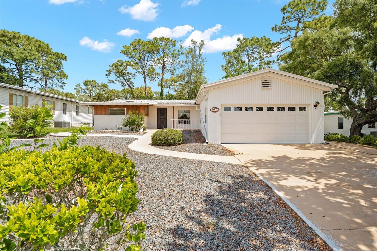 8206 Country Club Dr., Brooksville, FL 34613