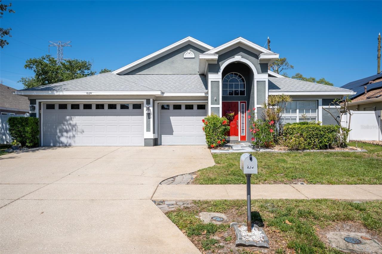 624 N Lake Blvd., Tarpon Springs, FL 34689