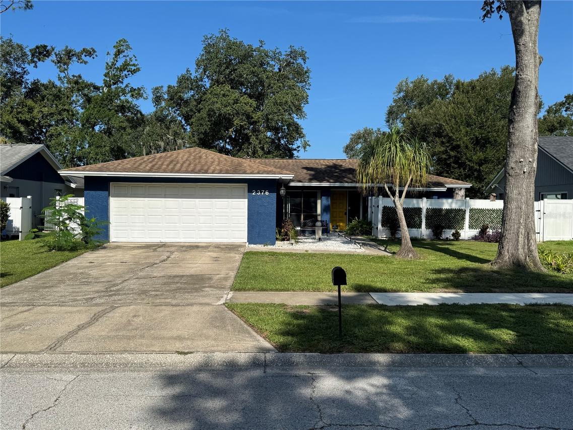 2376 Windsor Oaks Ave., Lutz, FL 33549