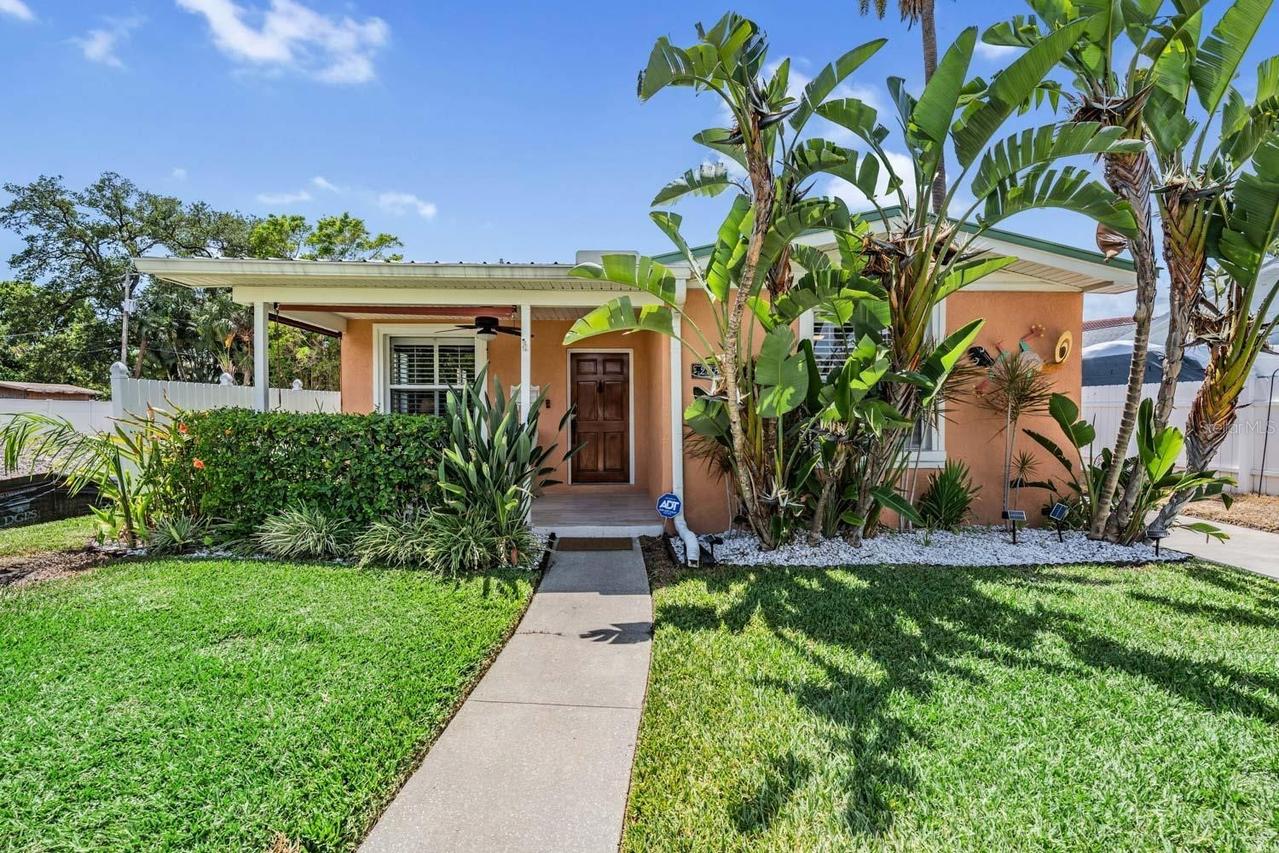 208 Como St., Tampa, FL 33606