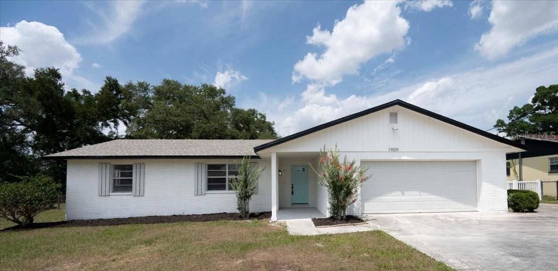 1909 Lavon St., Lakeland, FL 33805