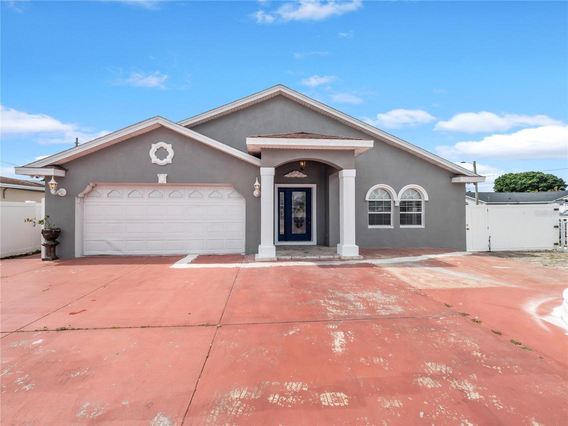 3122 W Crest Ave., Tampa, FL 33614