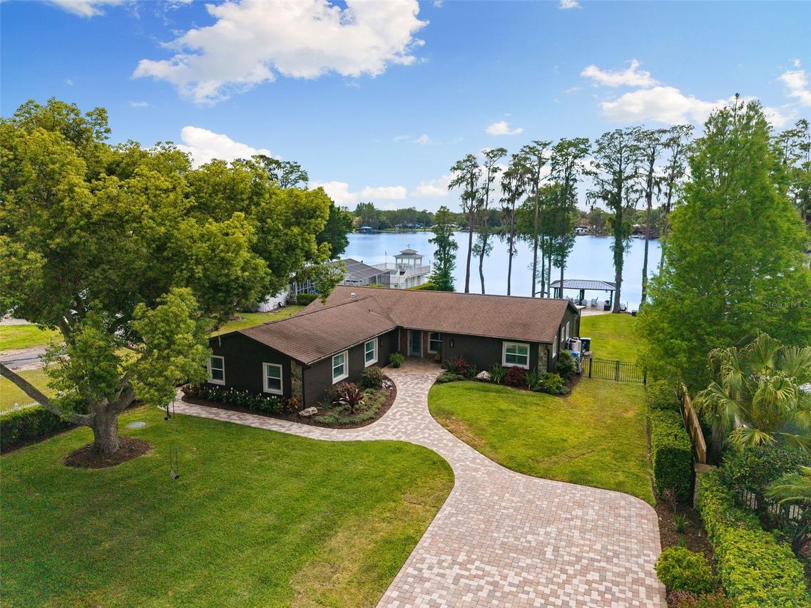 18520 Wayne Rd., Odessa, FL 33556
