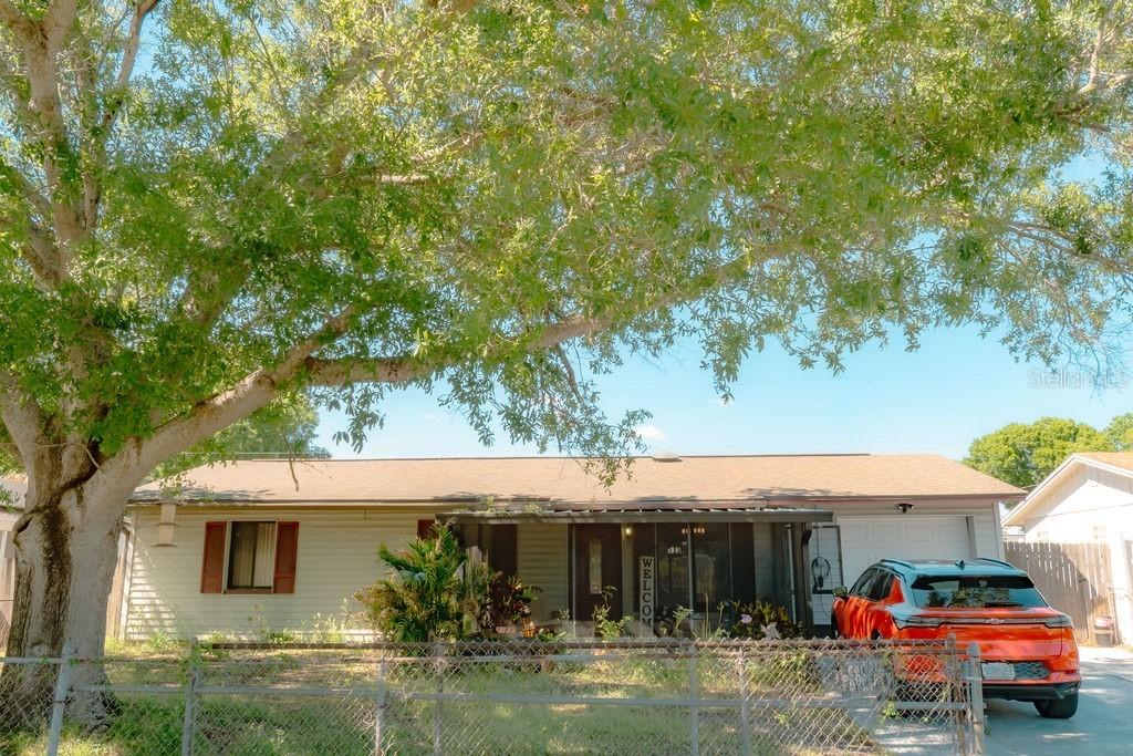 8204 Trammell Tr., Tampa, FL 33619