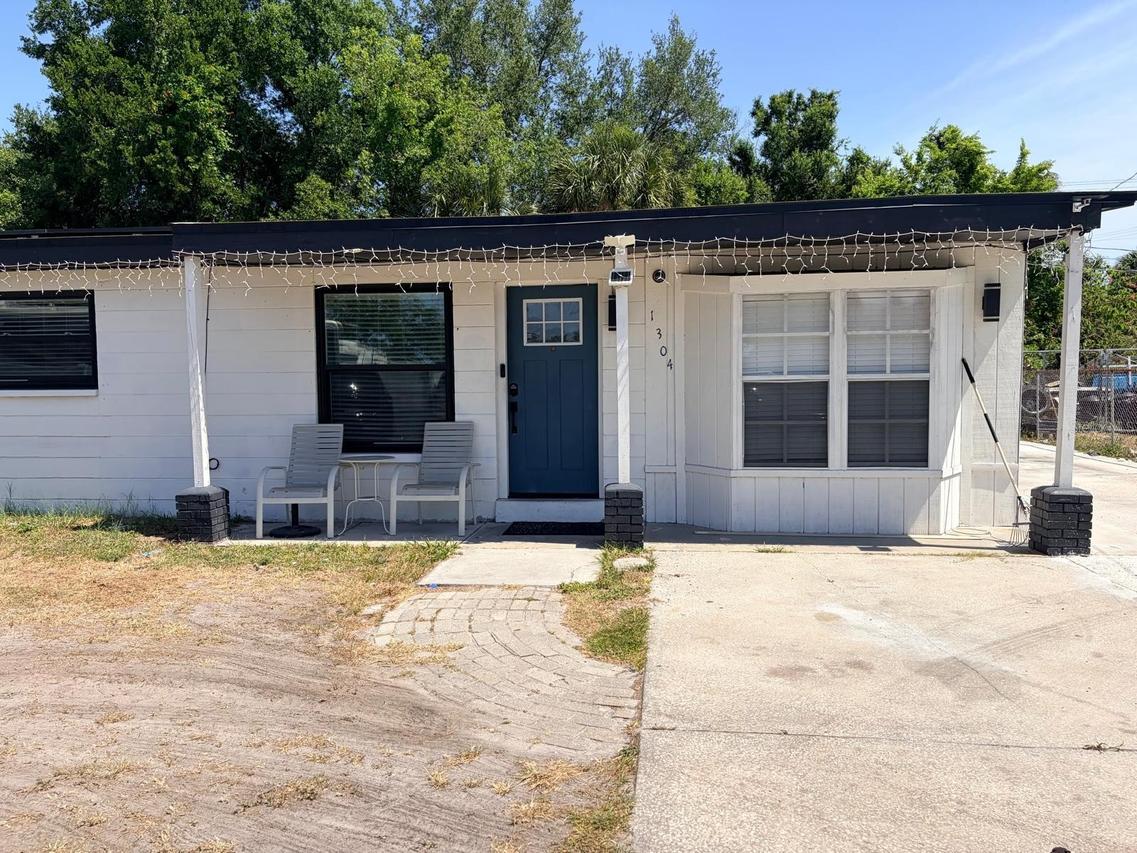 1304 Windsor Way, Tampa, FL 33619