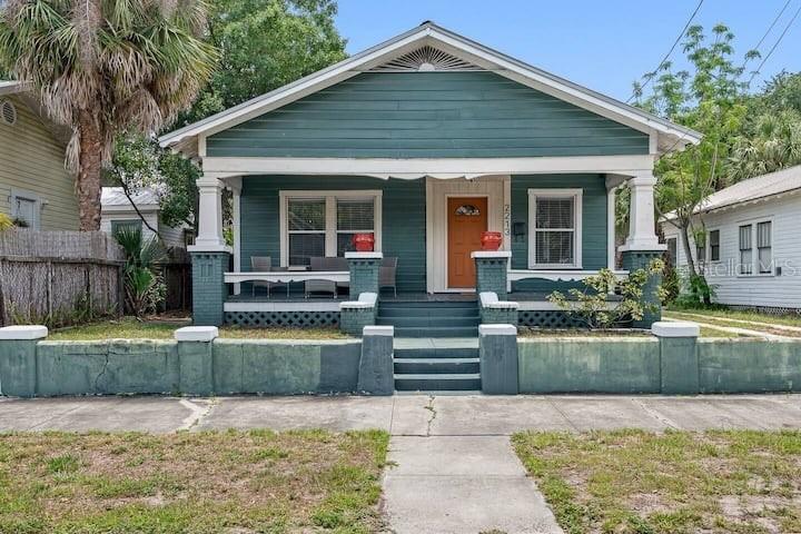 2213 E 3rd Ave., Tampa, FL 33605