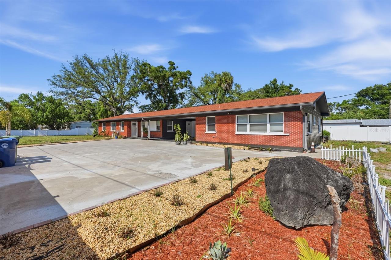 10107 N Aster Ave., Tampa, FL 33612