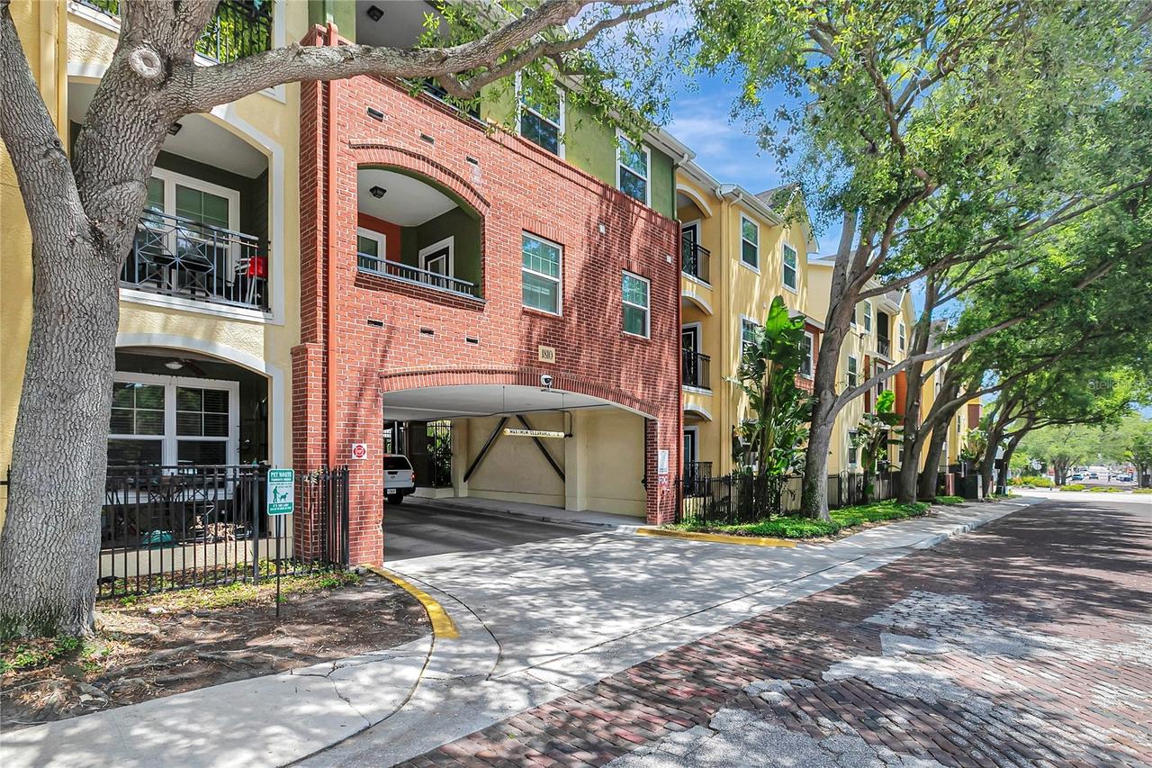 1810 E Palm Ave. #5315, Tampa, FL 33605