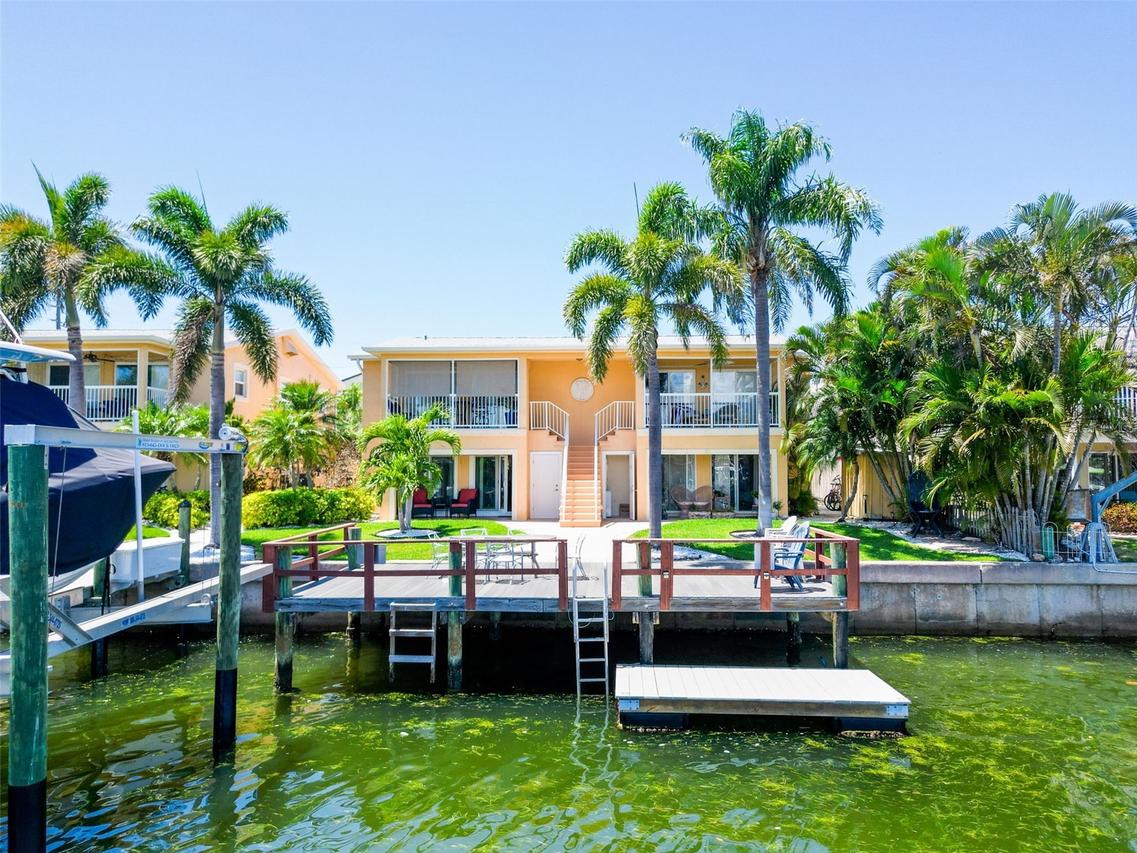 2687 Woodette Dr #B, Dunedin, FL 34698