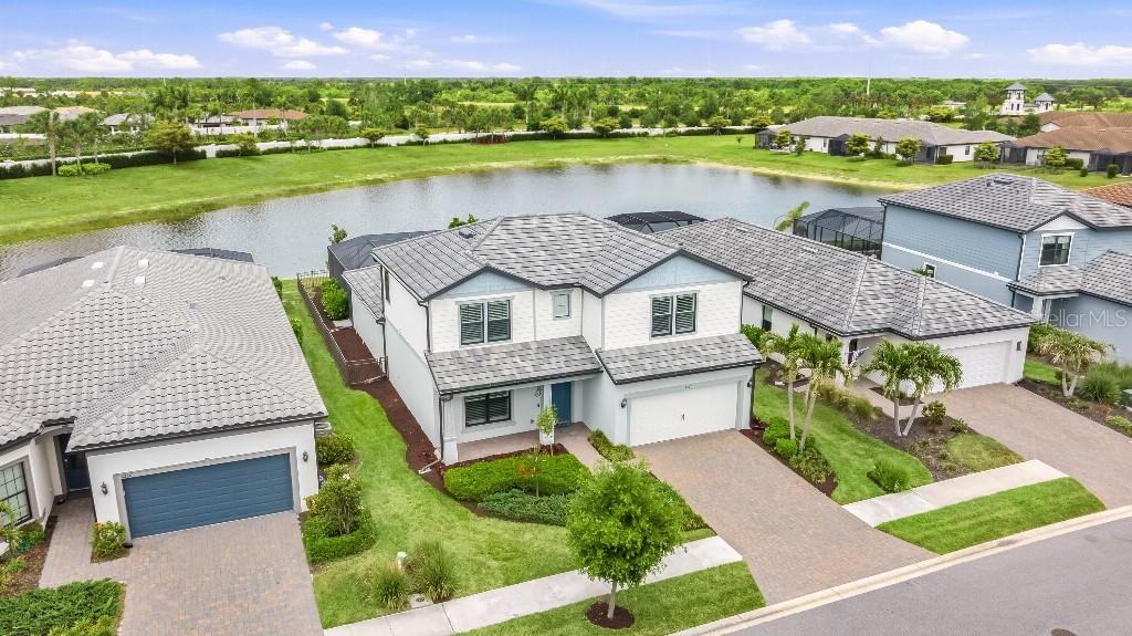 6270 Crested Eagle Ln., Nokomis, FL 34275