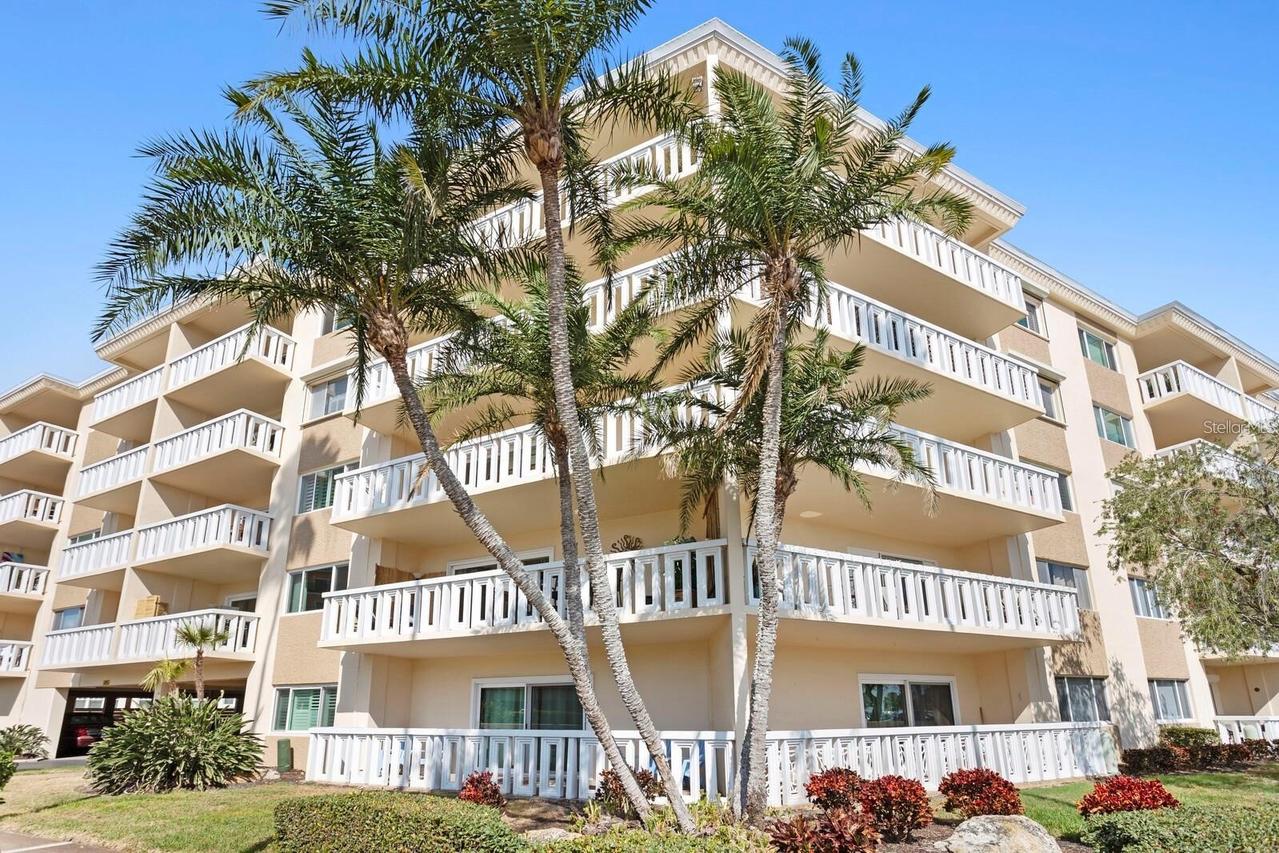 1200 N Shore Dr. #403, St Petersburg, FL 33701