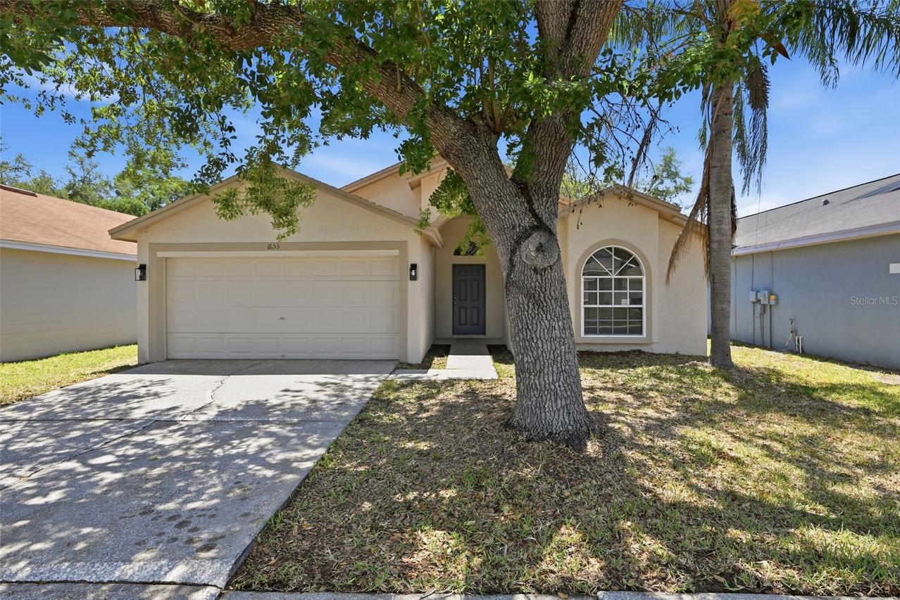 1653 Portsmouth Lake Dr., Brandon, FL 33511