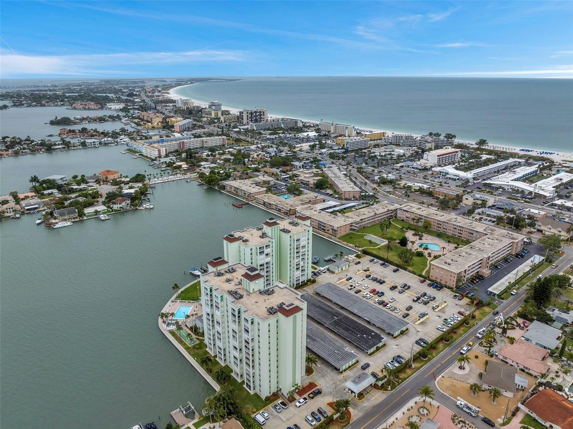 400 64th Ave. #907 W, St Pete Beach, FL 33706