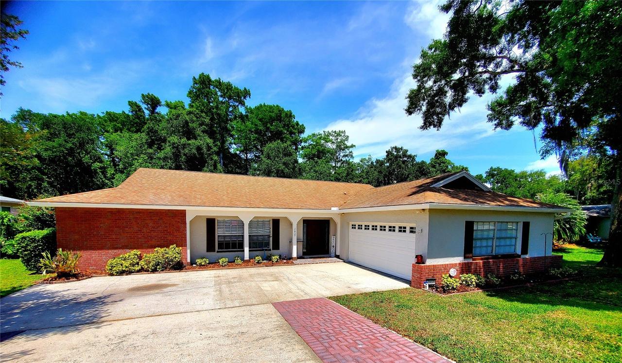 2837 Longleaf Ln., Palm Harbor, FL 34684