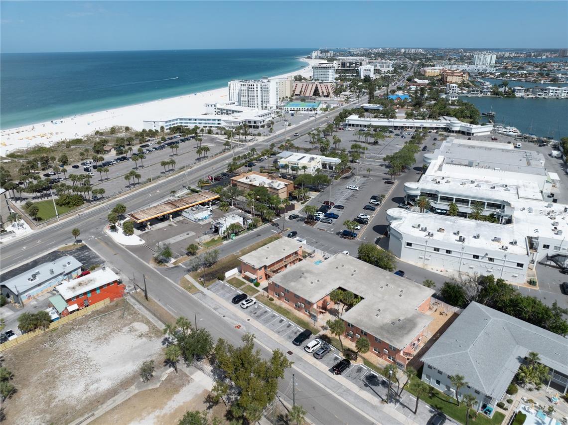121 46th Ave. #2G, St Pete Beach, FL 33706