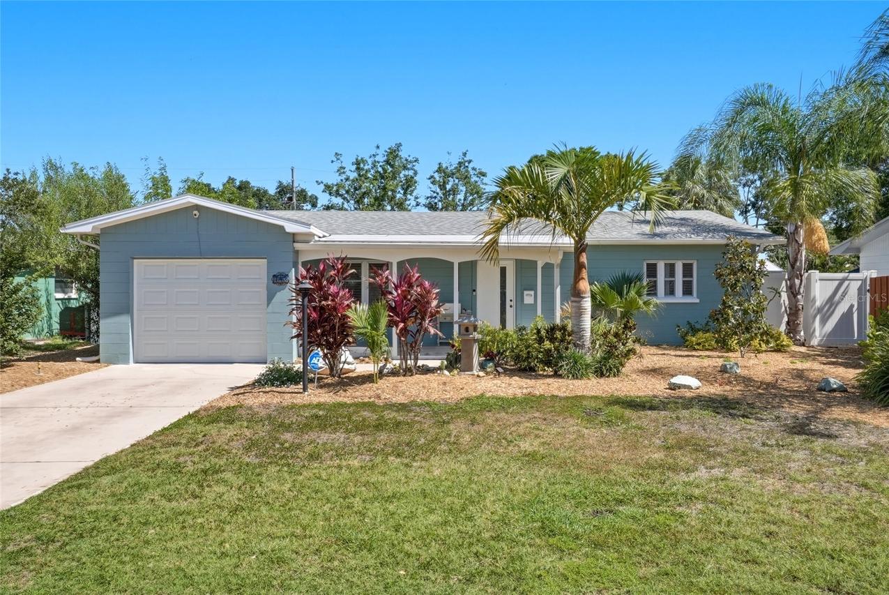 743 43rd Ave., St Petersburg, FL 33703