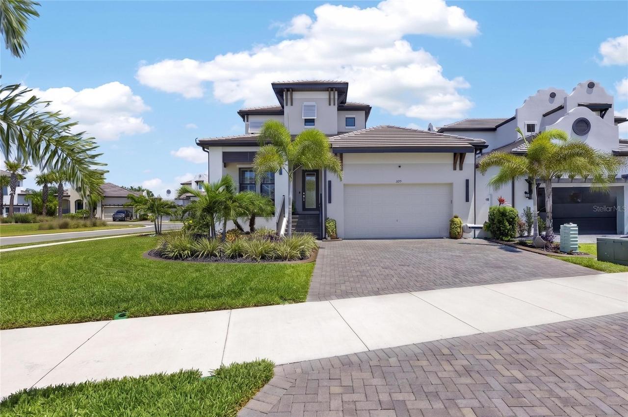 1075 Seagrape Dr., Ruskin, FL 33570
