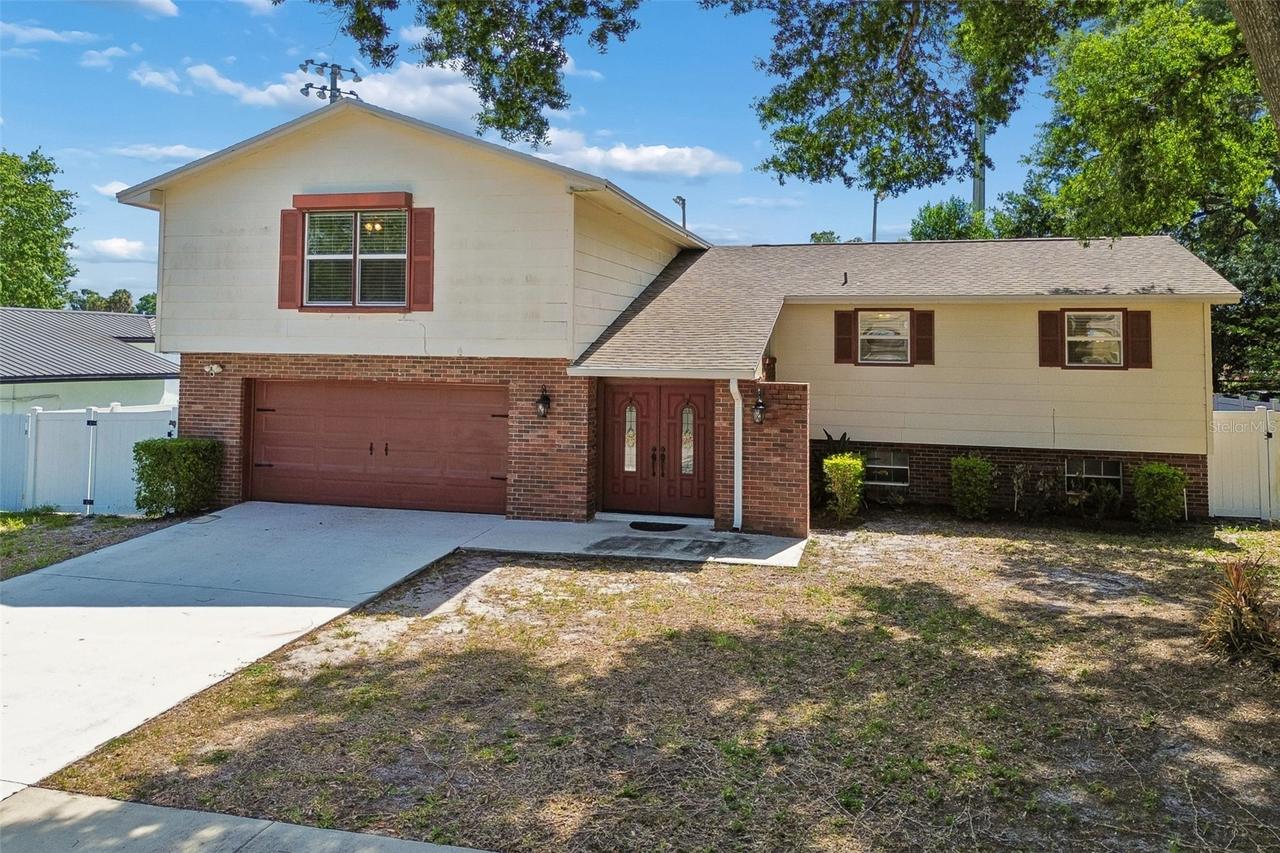 2620 Giant Pl., Seffner, FL 33584