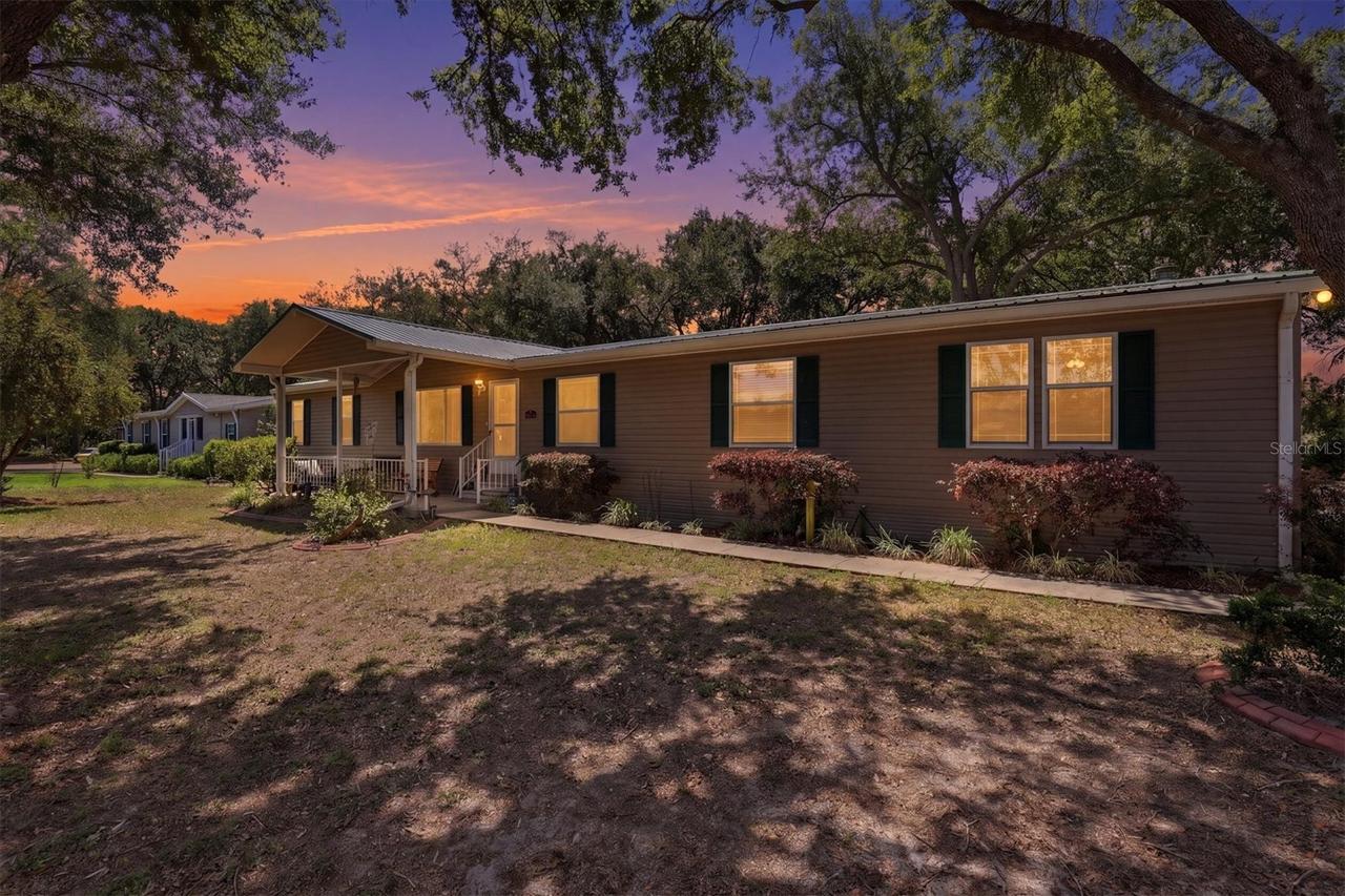 33906 Coddle Ct., Wesley Chapel, FL 33543
