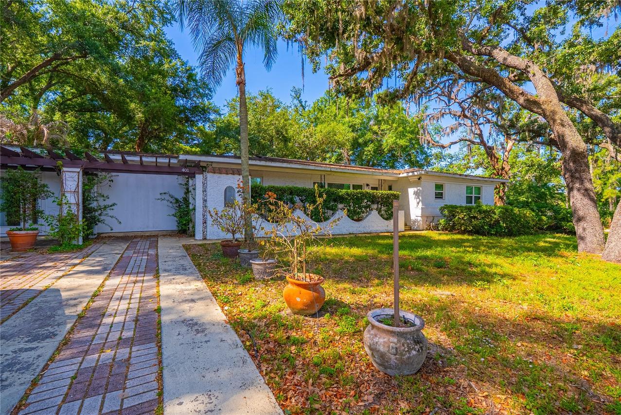 401 Bullard Pkwy., Temple Terrace, FL 33617