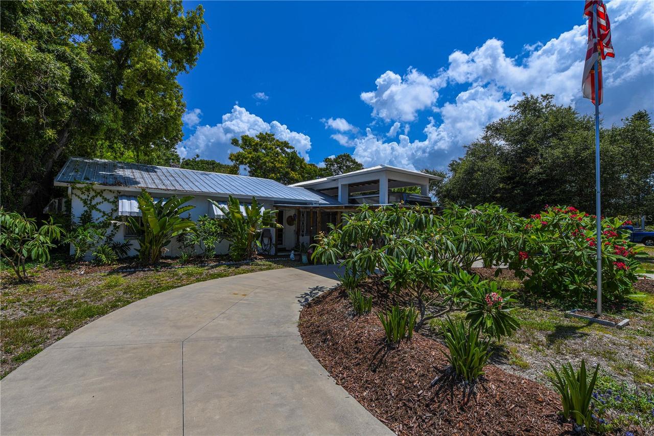 2059 Rose St., Sarasota, FL 34239