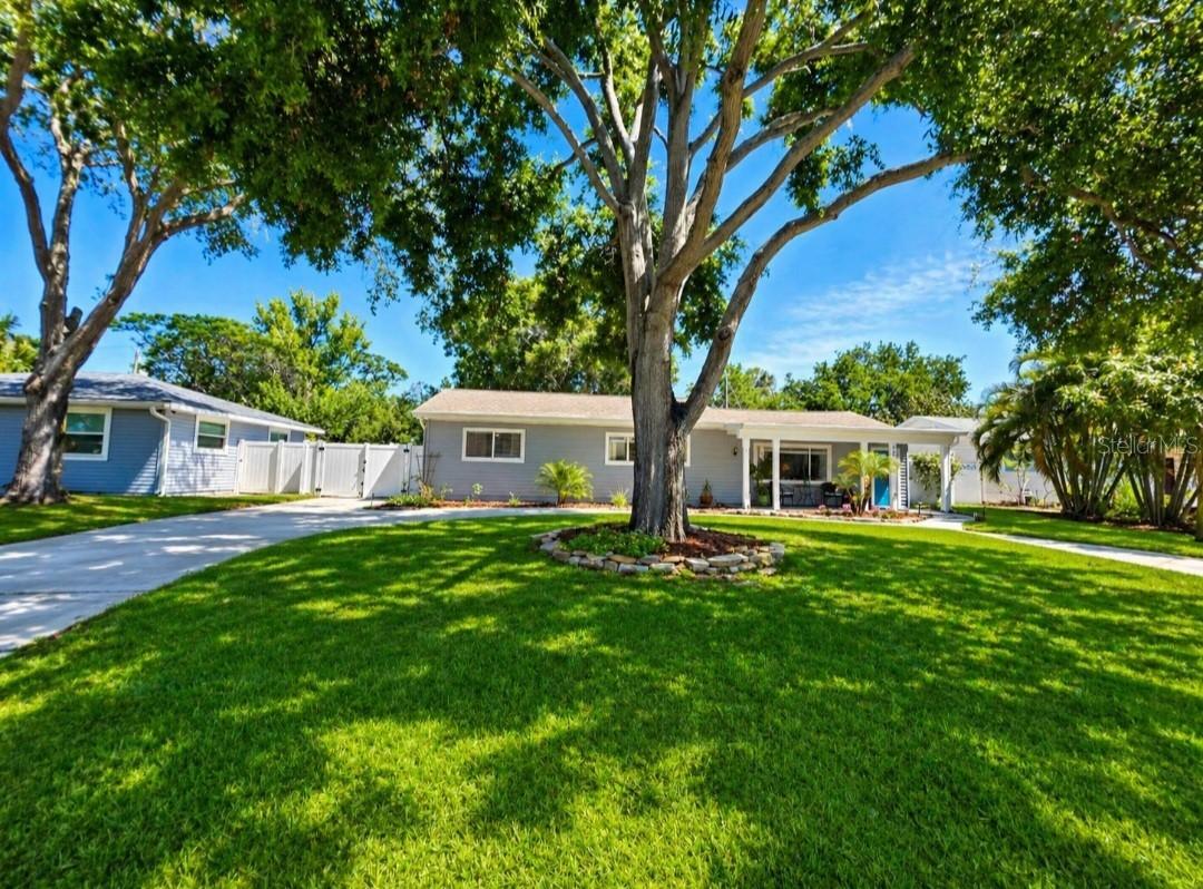 7211 12th Ave., St Petersburg, FL 33710