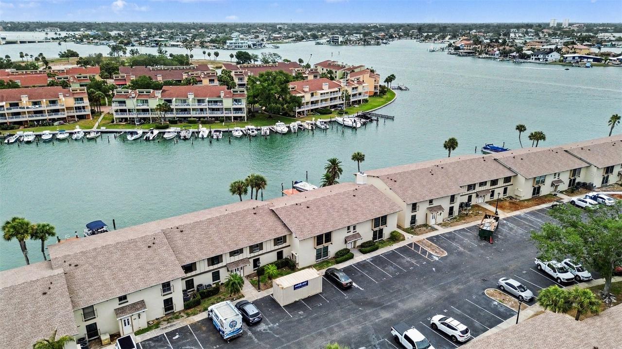546 Plaza Seville Ct. #85, Treasure Island, FL 33706