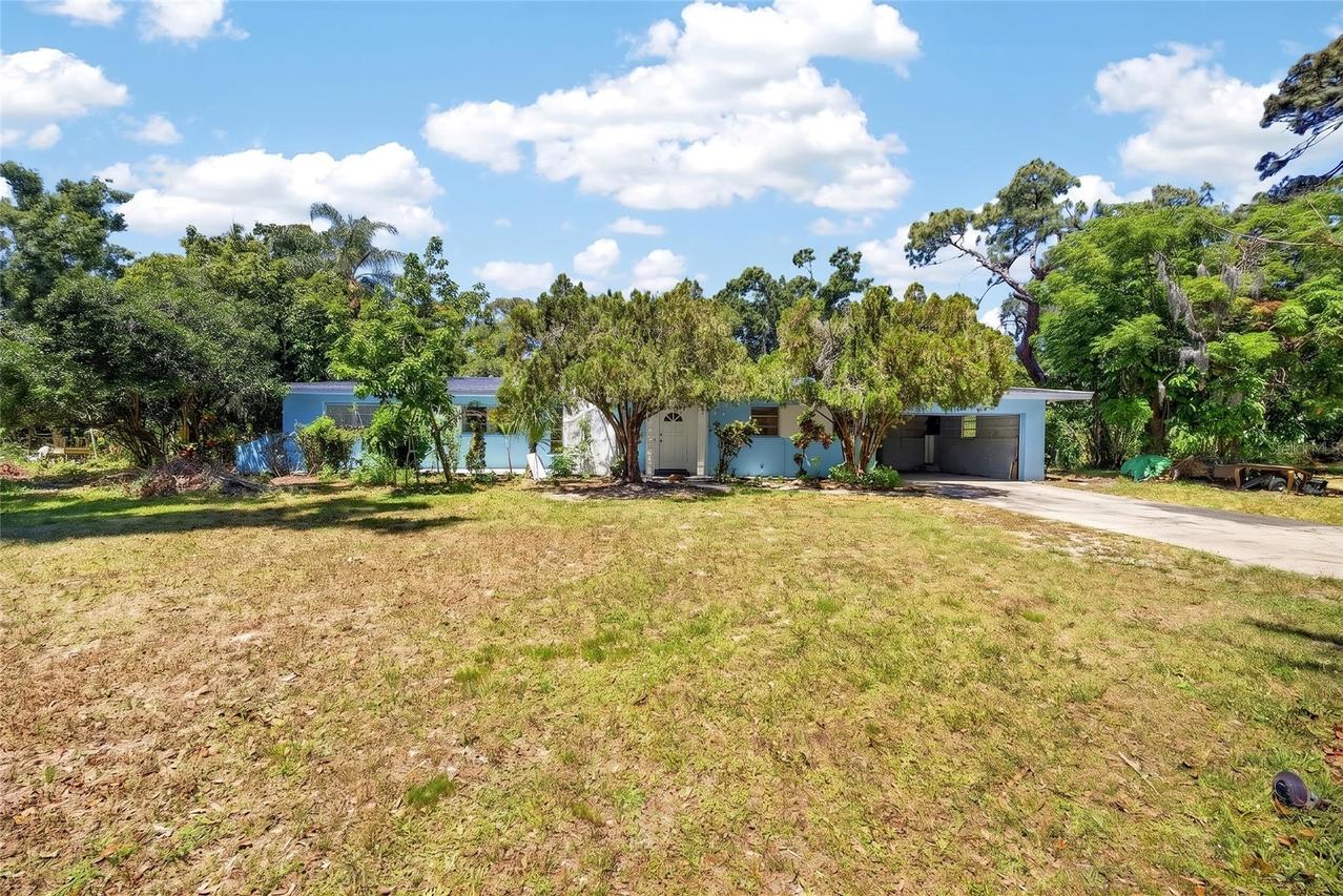 4725 N Tuttle Ave., Sarasota, FL 34234