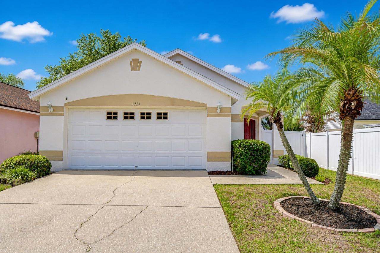 1721 Tropicana Way, Valrico, FL 33594