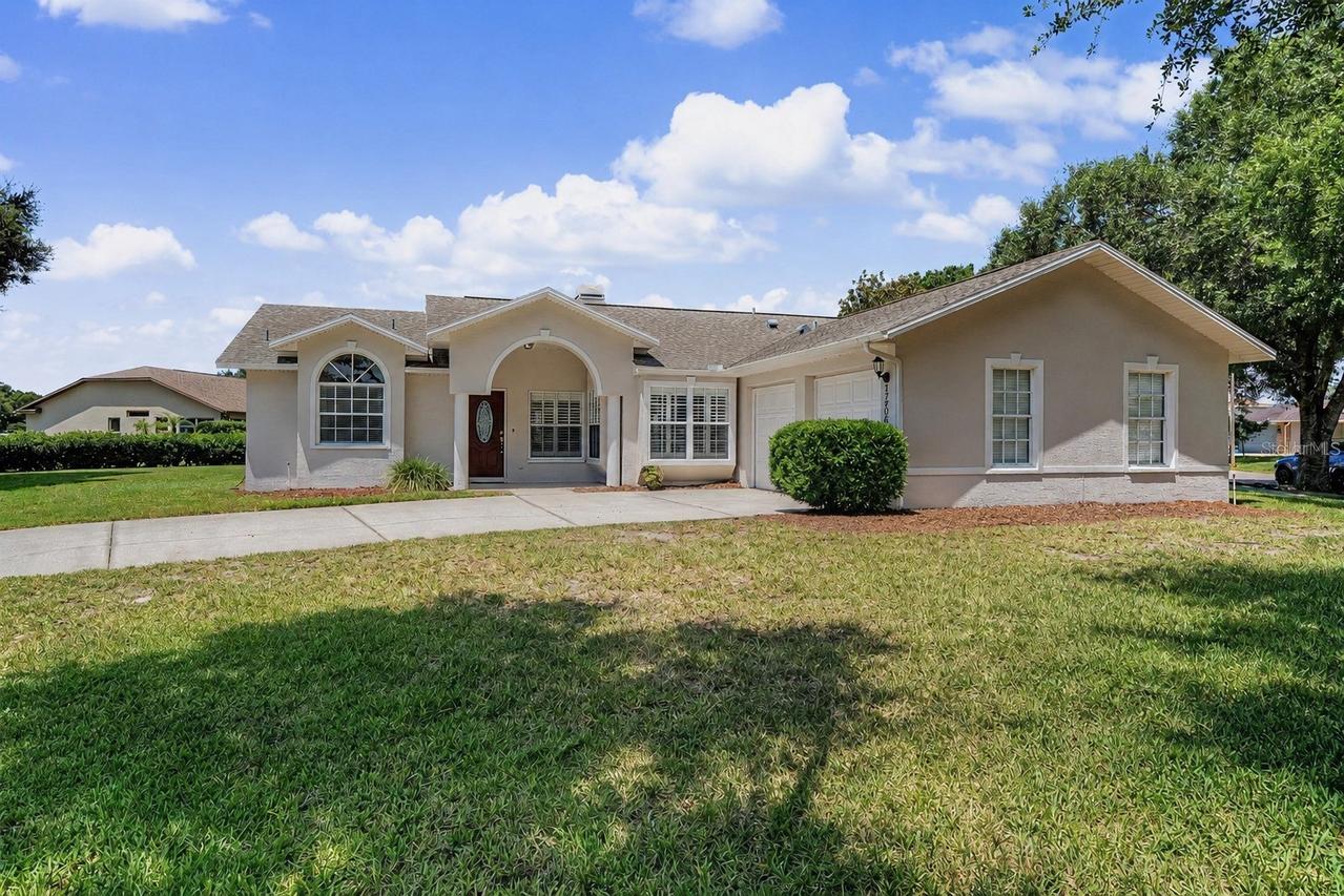 6208 Huntington Drive, Zephyrhills, FL 33542