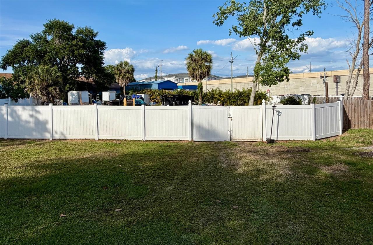 1455 Laconia Dr., Clearwater, FL 33764