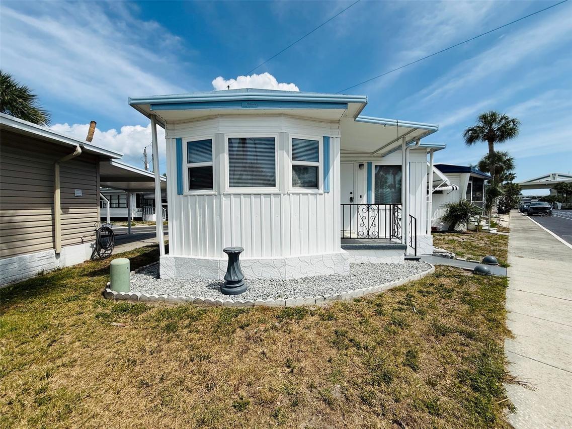 4851 W Gandy Blvd. #B7L13, Tampa, FL 33611