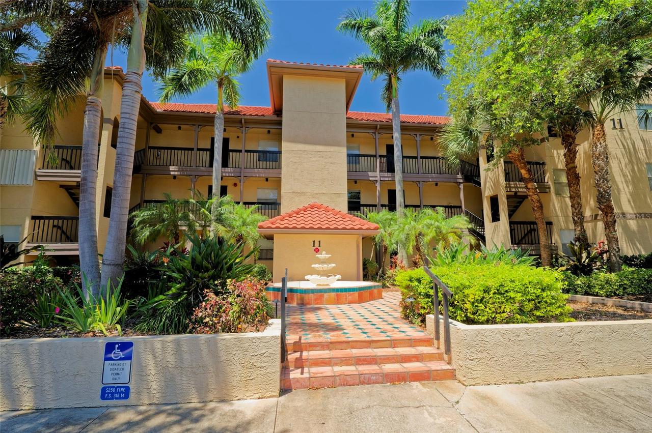 2400 Feather Sound Dr. #1125, Clearwater, FL 33762