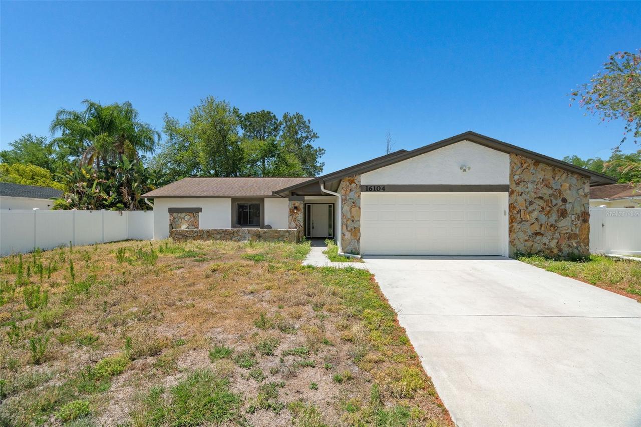16104 Country Crossing Dr, Tampa, FL 33624