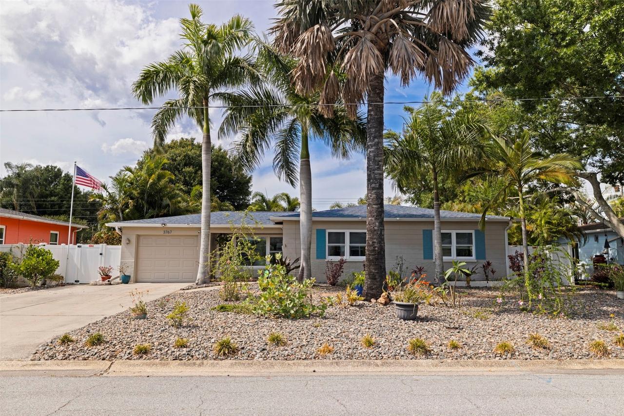 3767 25th Ave., St Petersburg, FL 33713