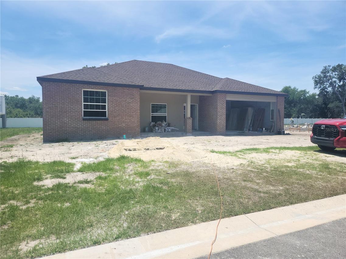 411 Shannon Estates Ct., Plant City, FL 33563