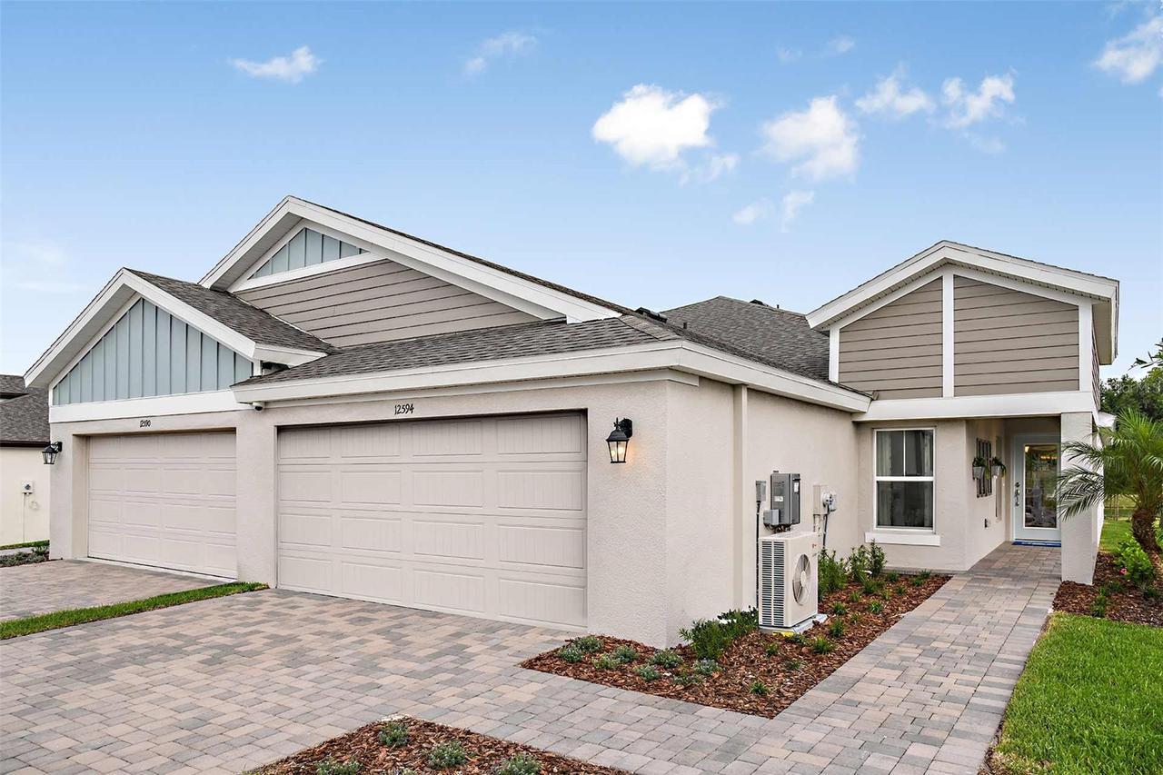 12581 Oak  Hill Way, Parrish, FL 34219
