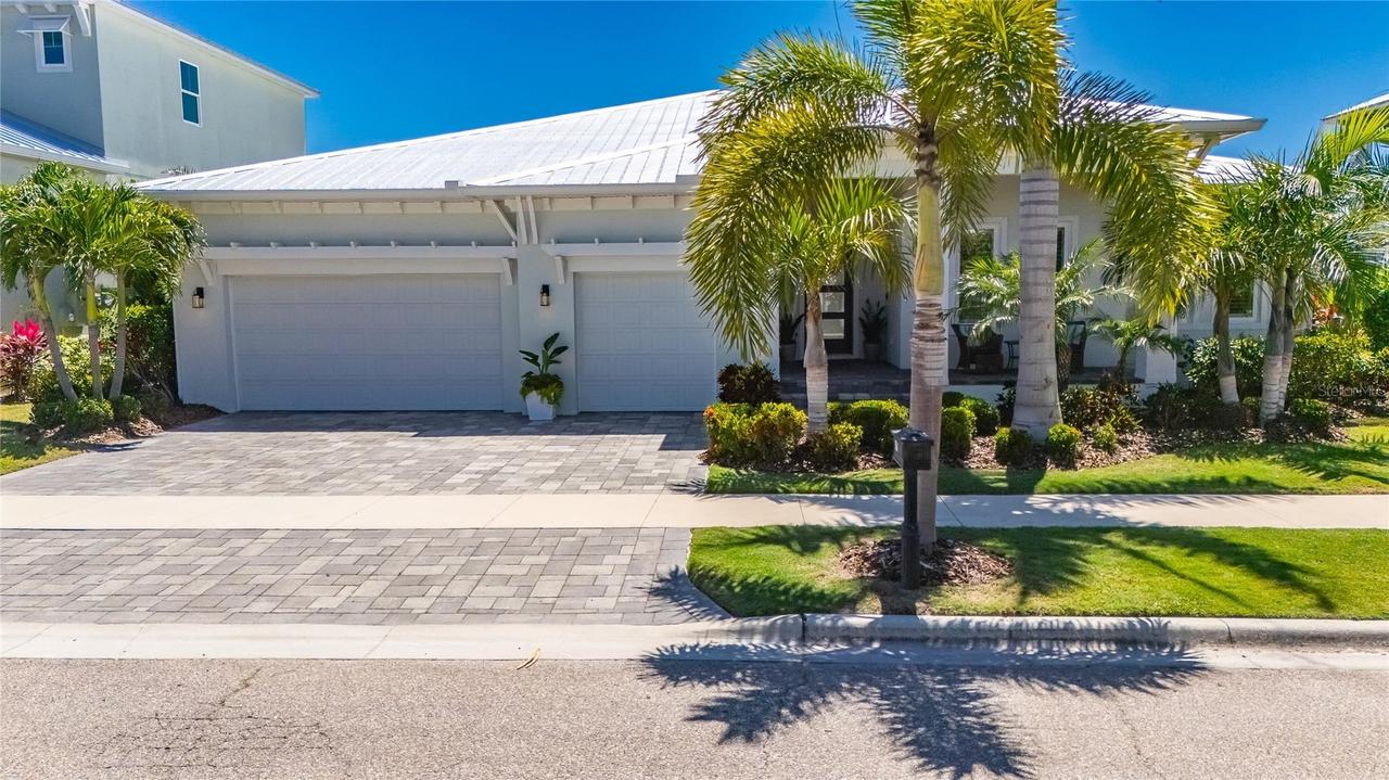 5704 Tybee Island Dr., Apollo Beach, FL 33572