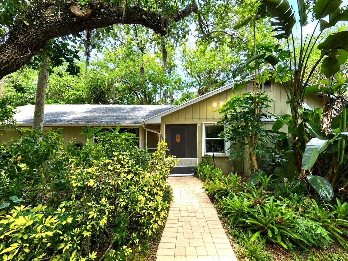 255 SW Salerno Rd., Stuart, FL 34997