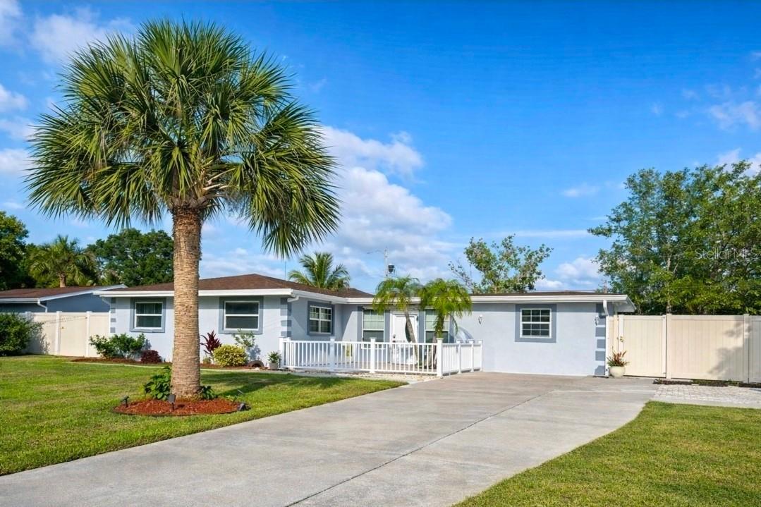 6316 Fairway Blvd., Apollo Beach, FL 33572