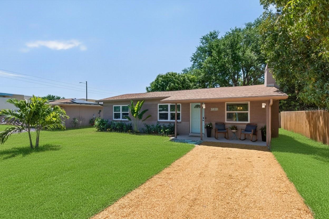 5810 7th Ave., Gulfport, FL 33707