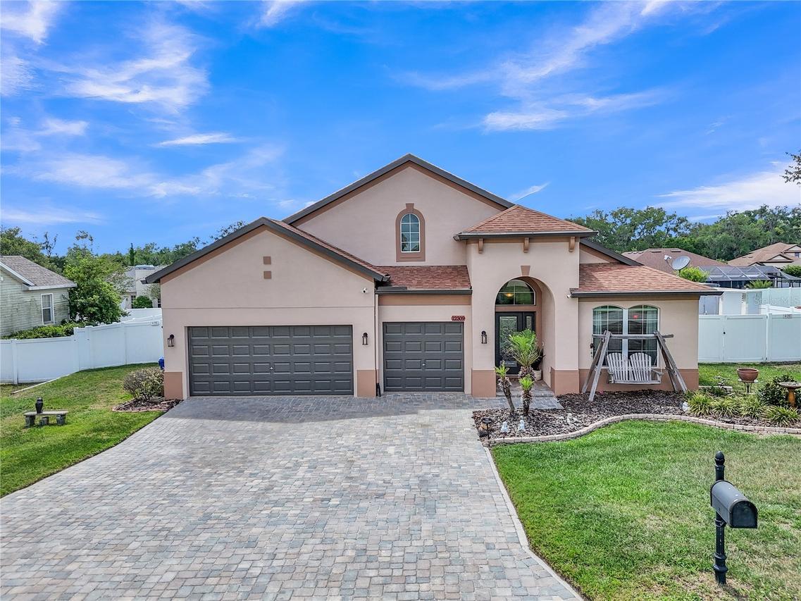 12309 Loopback Dr., San Antonio, FL 33576